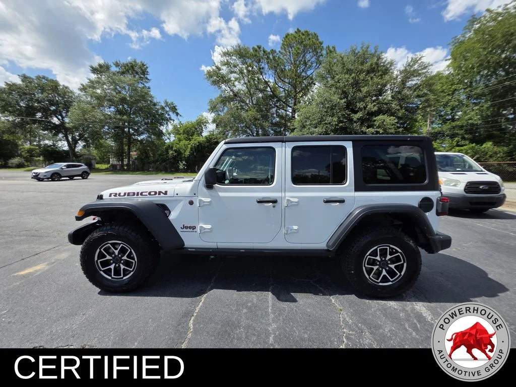 Used 2024 White Jeep Rubicon image 2
