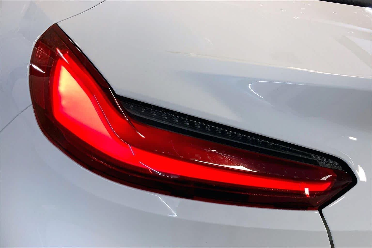 New 2026 Alpine White BMW sDrive30i image 14