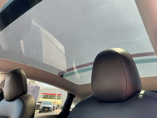 Used 2020 Blue Tesla Long Range image 28