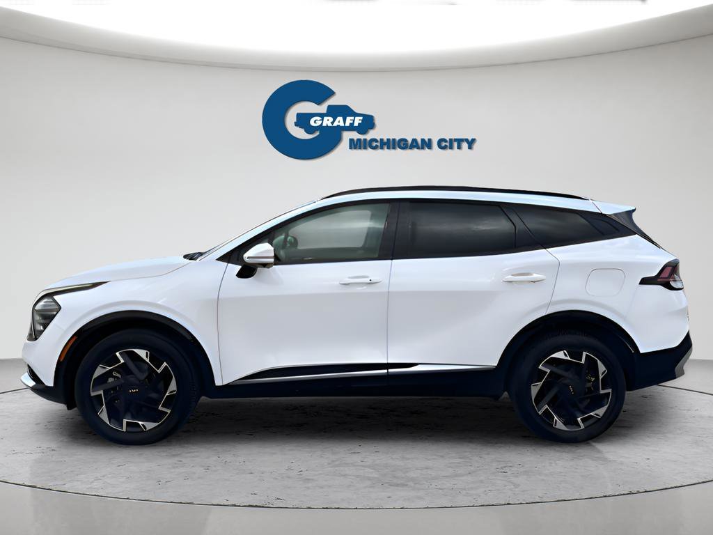 Used 2023 White Kia SX-Prestige image 3