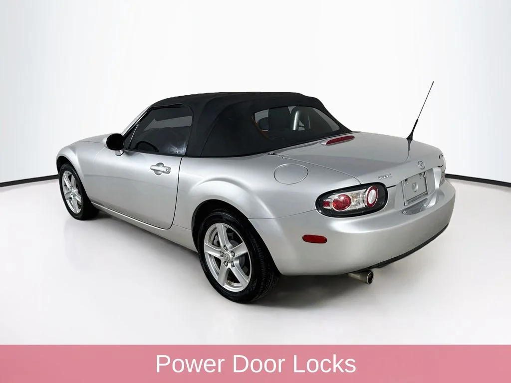 Used 2007 Silver Mazda Sport image 5