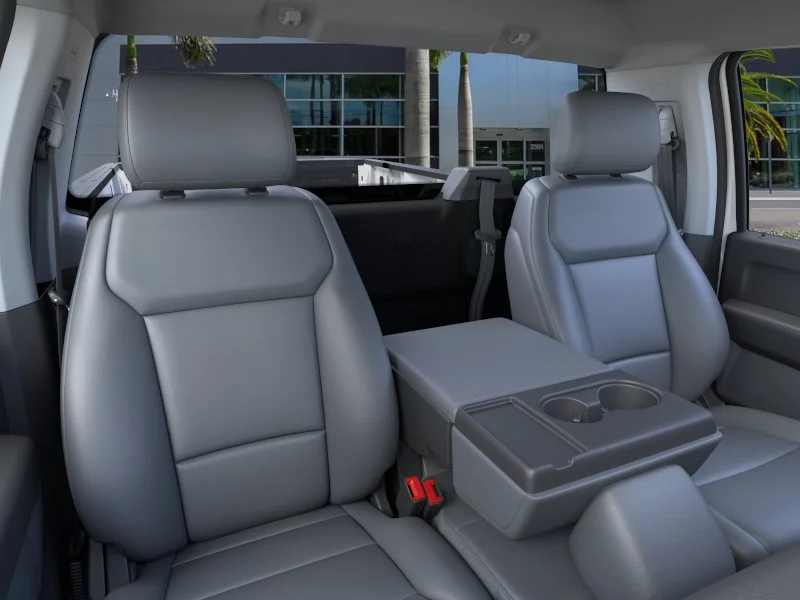 New 2026 Oxford White Ford XL image 33