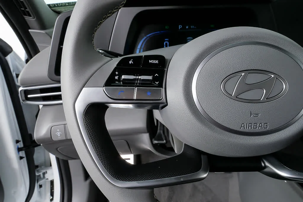 New 2026 Ecotronic Gray Hyundai SEL Sport image 19