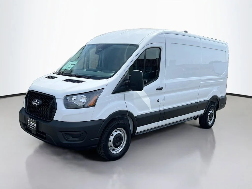 New 2026 Oxford White Ford Base image 5