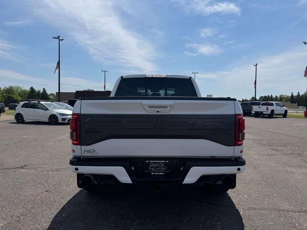 Used 2018  Ford Raptor image 6