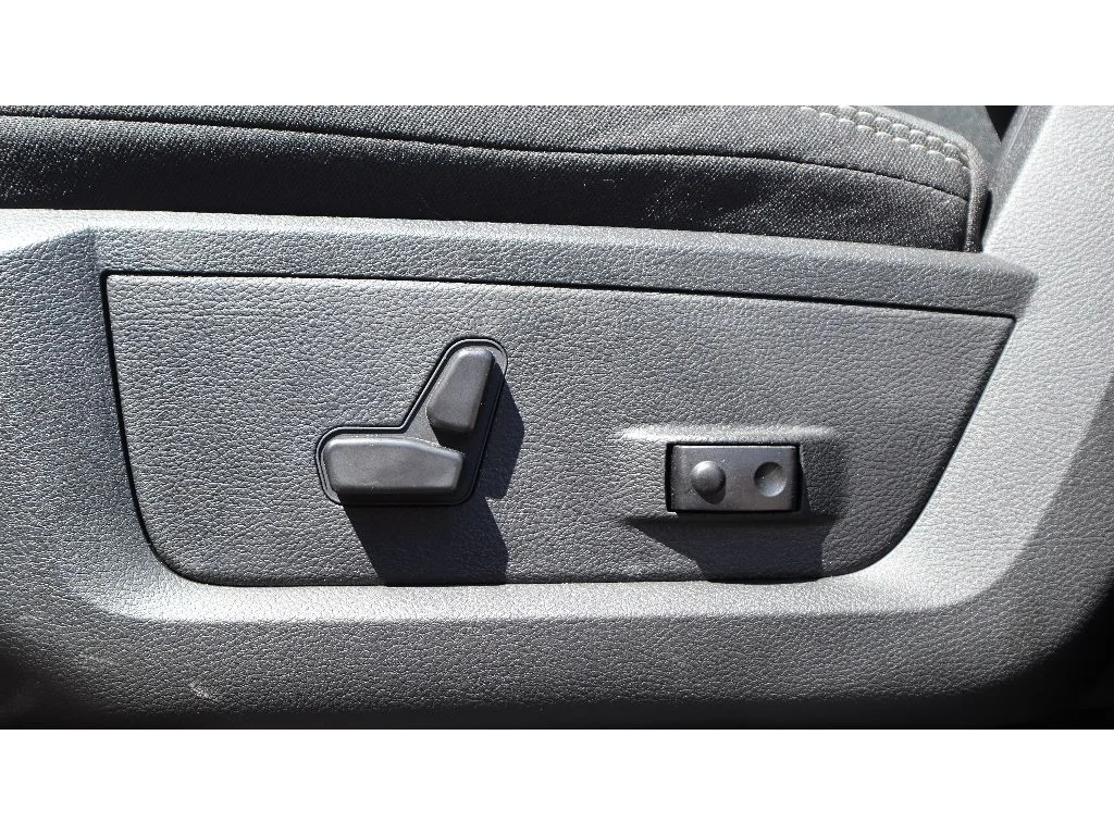 2025 RAM 2500 Big Horn - Photo 13
