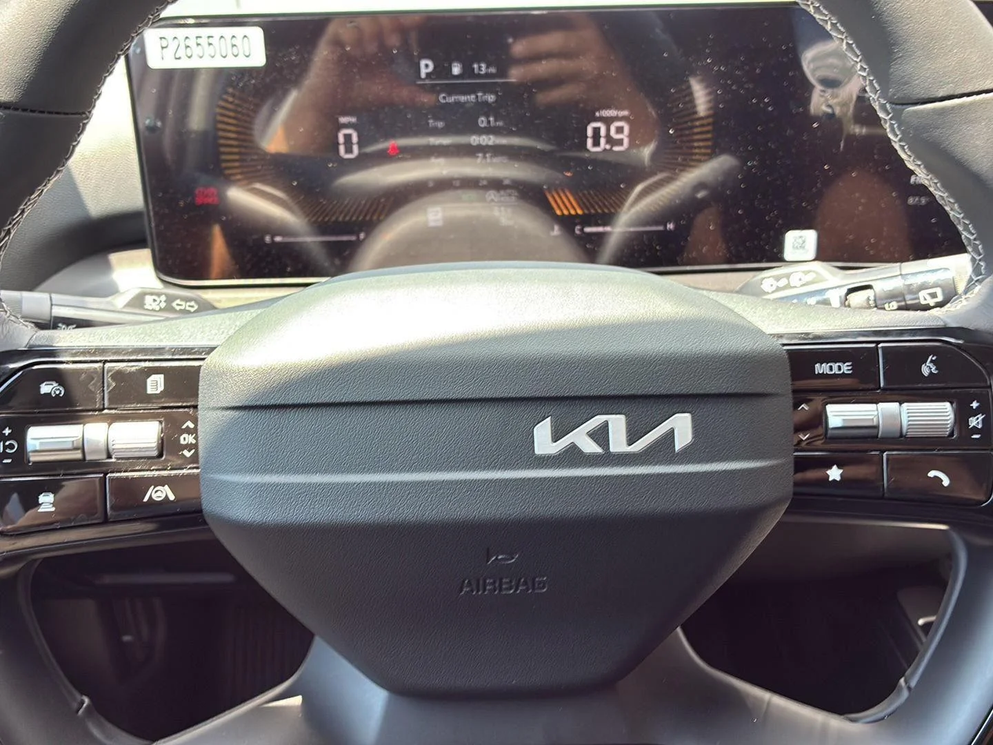 New 2026 Ivory Silver Kia S image 13