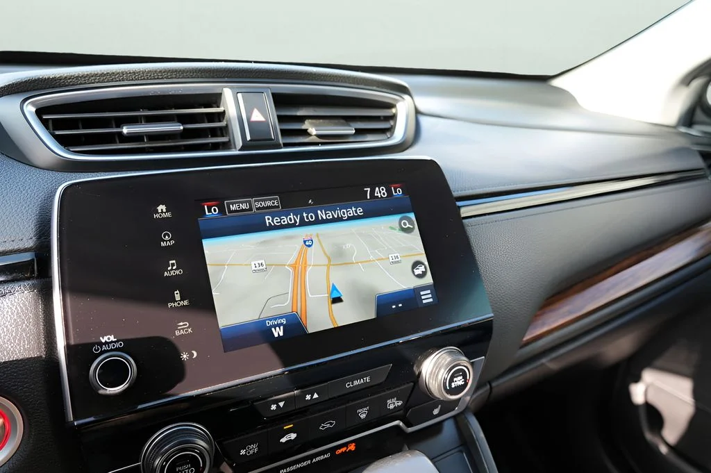 Used 2021 Modern Steel Metallic Honda Touring image 26