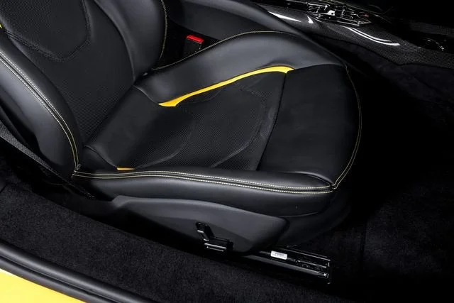 Used 2024 Giallo Triplo Strato Ferrari  image 49