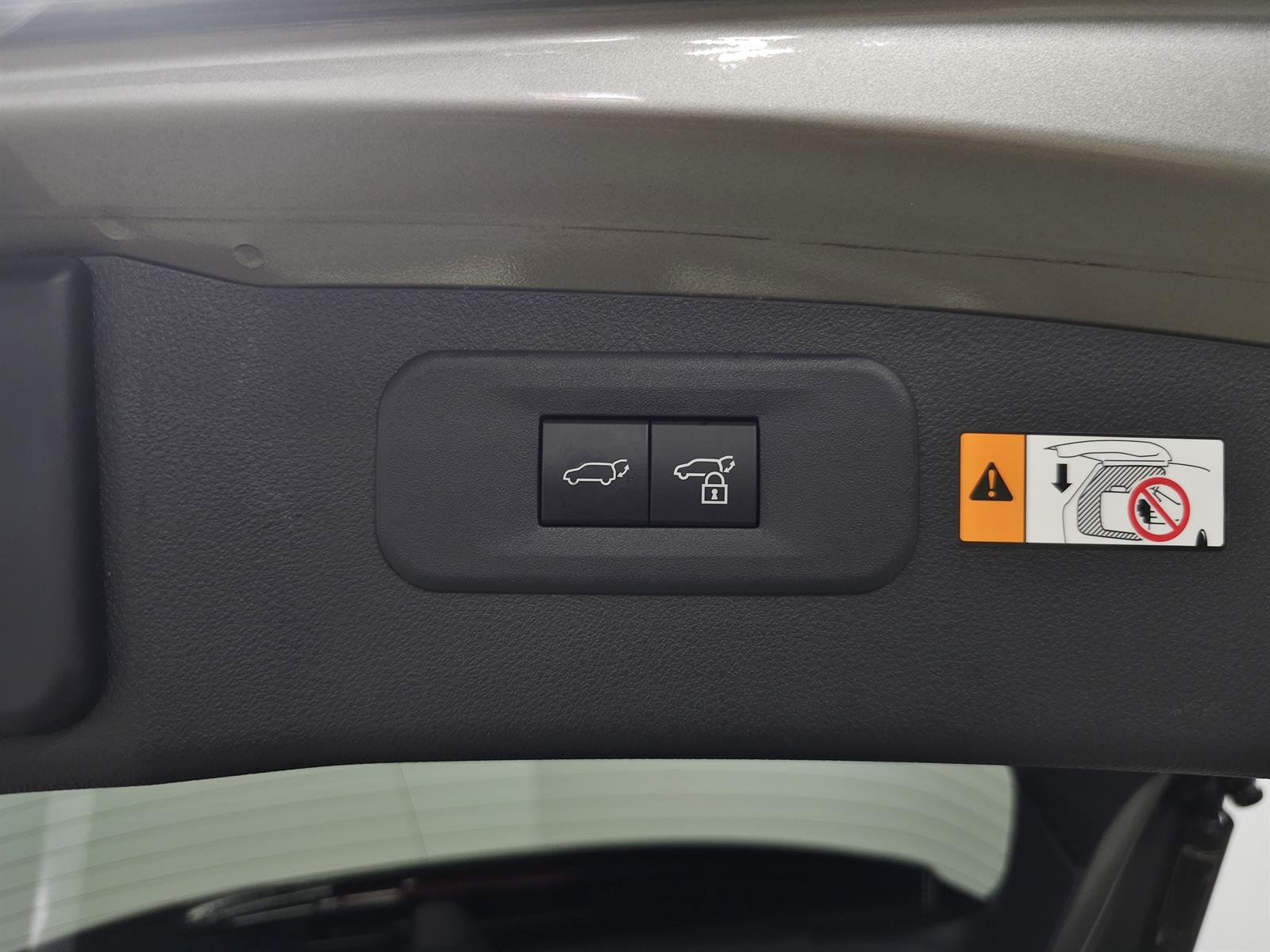 Certified Used 2024 Atomic Lexus Premium image 8