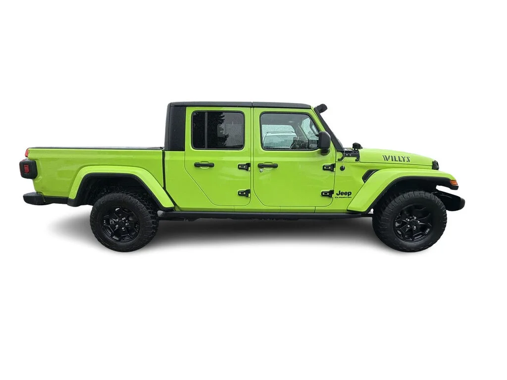 Used 2021  Jeep Sport Technology Group   Cold Weather Group image 16