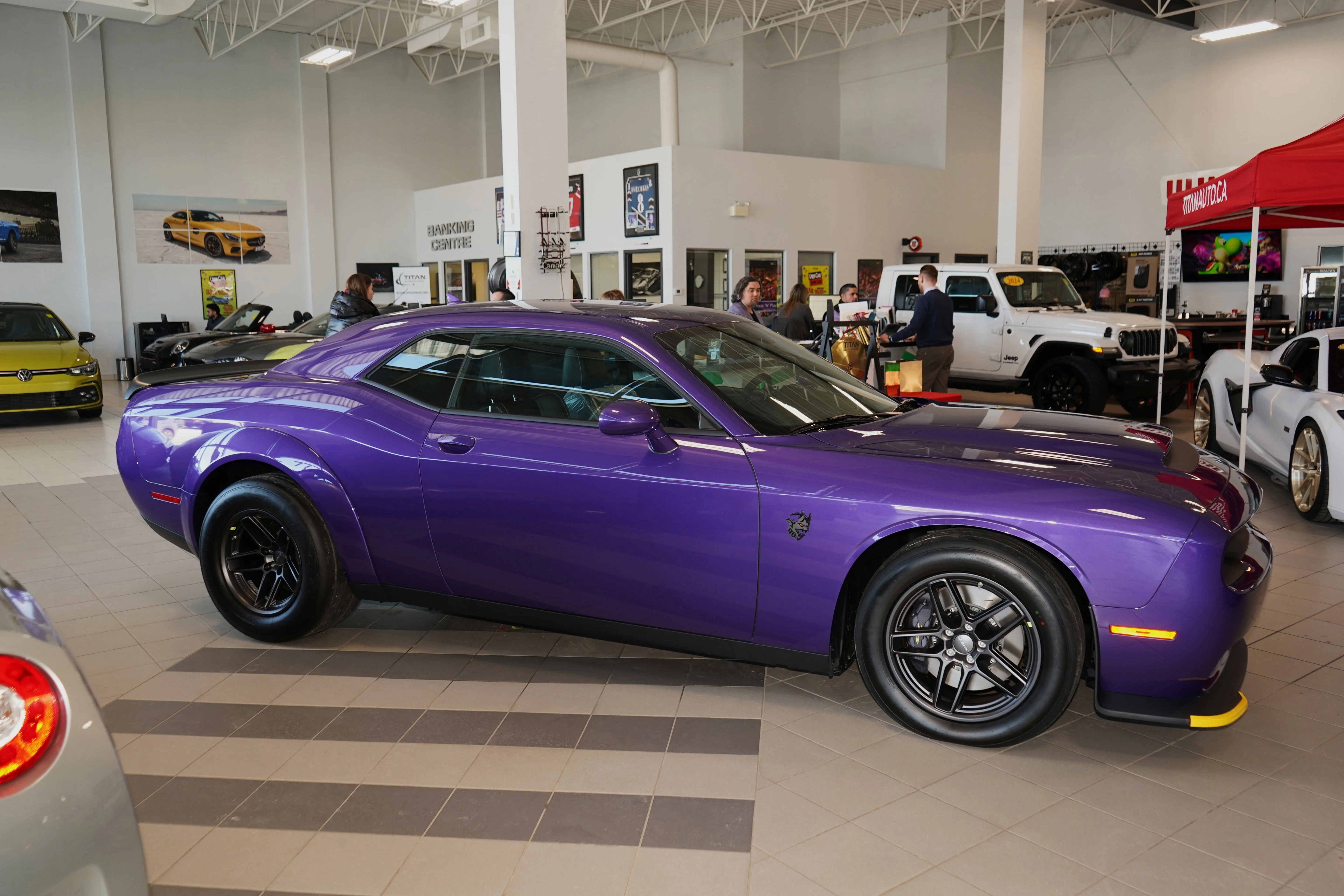 Used 2023 Plum Crazy Pearl Dodge SRT Demon 170*NO LUX TAX! | 1,025HP!!!! | Plum Crazy Purple | Only 24 KM! | Brembo Brakes image 7