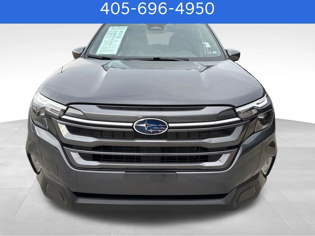 Pre-Owned 2025 Subaru Forester Premium