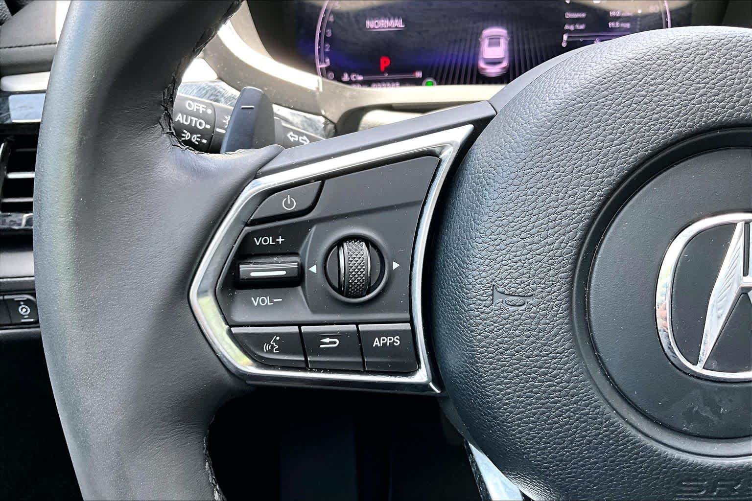 Used 2024 Liquid Carbon Metallic Acura w/Technology Package image 22