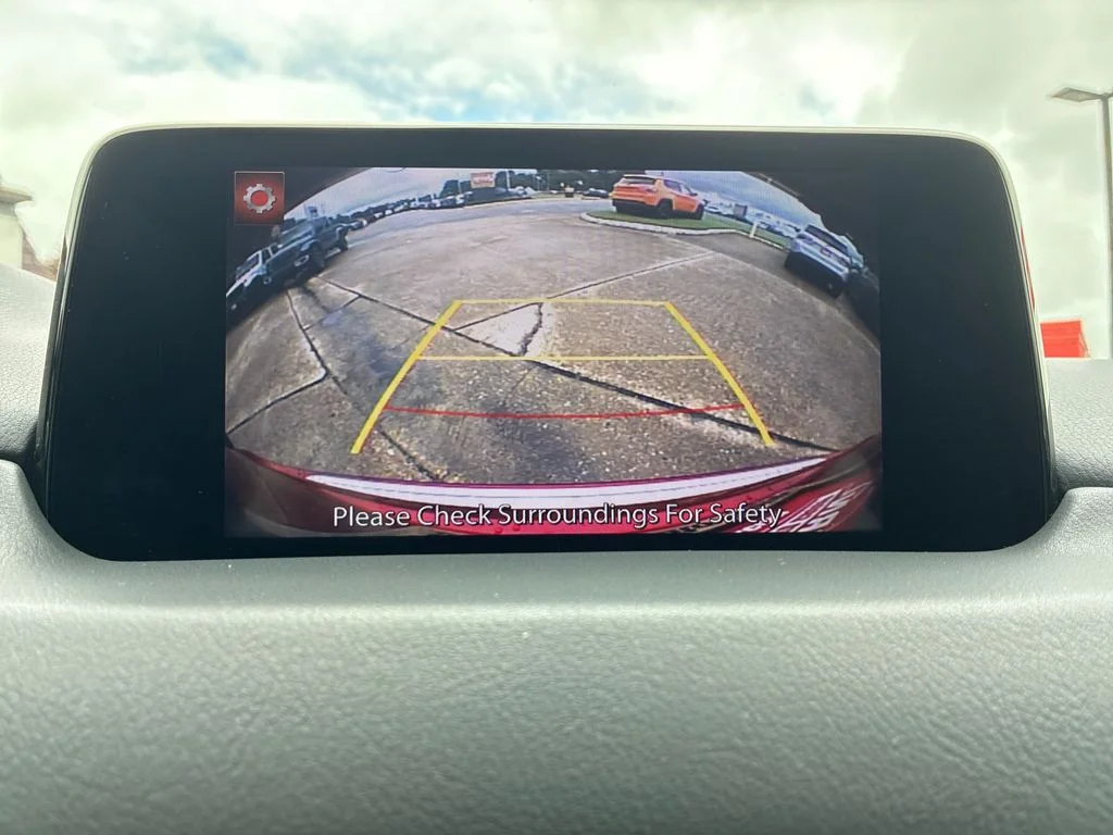 Used 2018 Red Mazda Grand Touring image 22