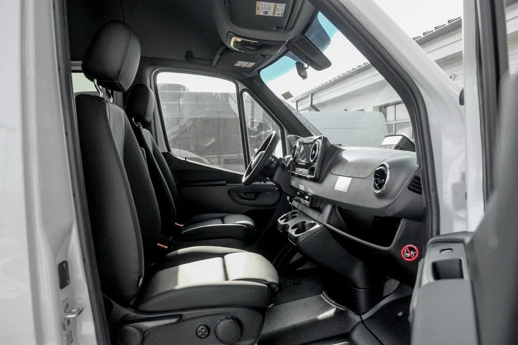 Used 2026 Arctic White Mercedes-Benz Crew 144 WB image 19