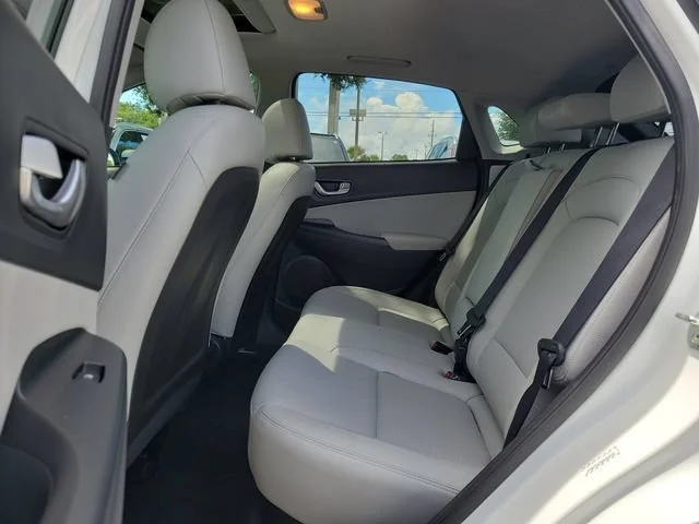 2022 Hyundai Kona Limited - Photo 15