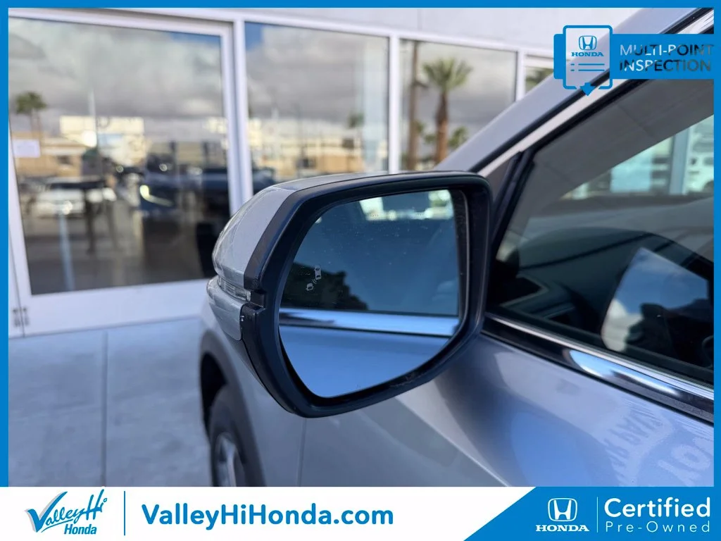 Certified Used 2022 Lunar Silver Metallic Honda 2WD EX image 10
