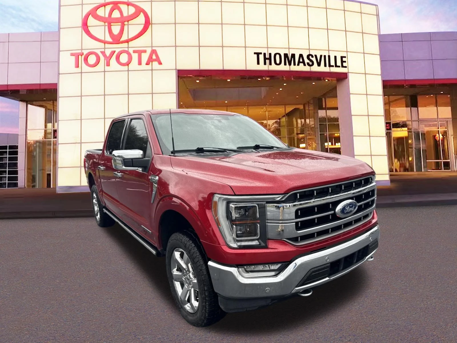 Used 2023 Red Metallic Ford Lariat image 3