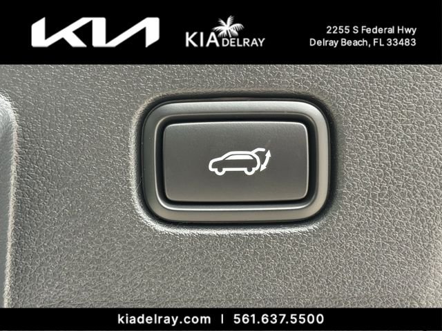 New 2026 Snow White Pearl Kia X-Line image 9