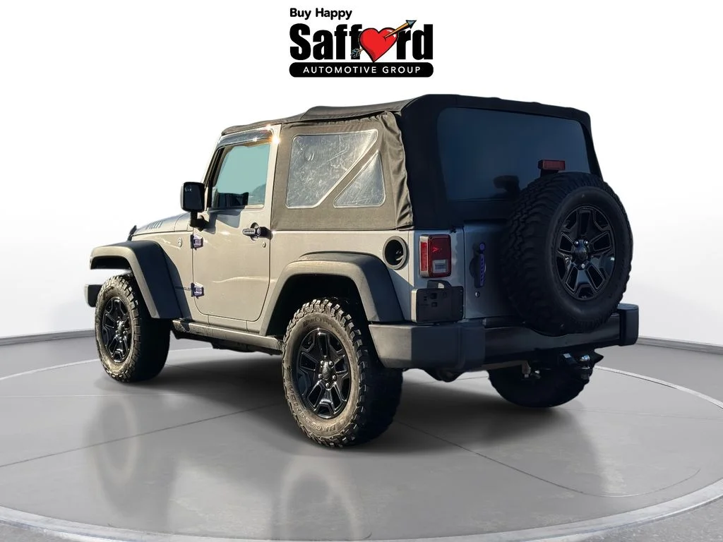 Used 2016 Billet Silver Metallic Clearcoat Jeep Sport image 6