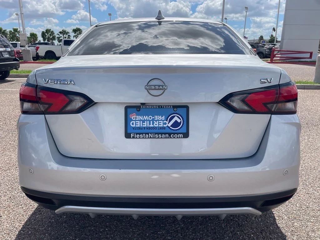 Used 2023 Silver Nissan 1.6 SV image 4