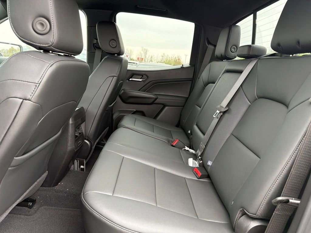 2026 GMC Canyon Elevation - Photo 6