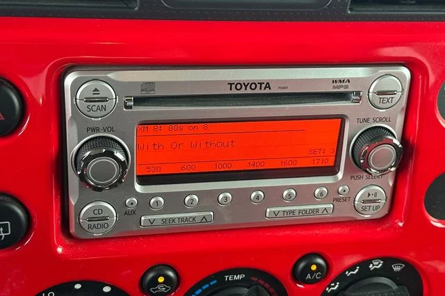 Used 2012 Red Toyota Base image 20