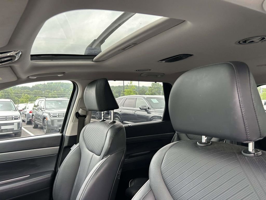 Certified Used 2024 Black Hyundai XRT image 14