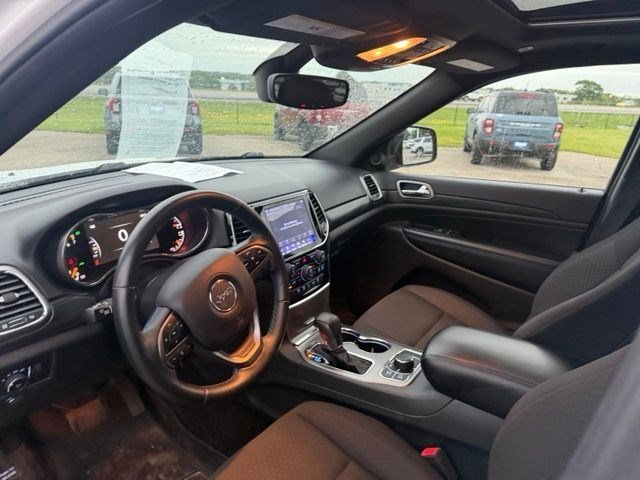 Used 2019 Bright White Clearcoat Jeep Upland image 16