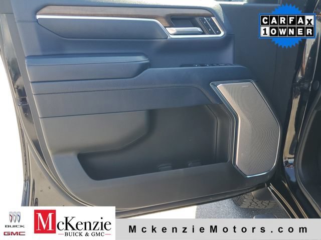 Used 2024 Black Chevrolet High Country image 8