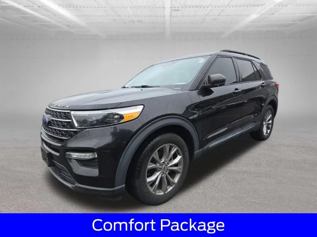 Used 2020 Black Ford XLT image 4