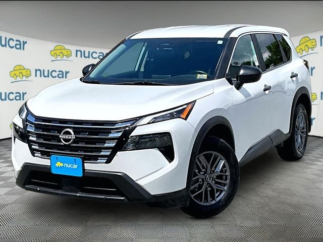 Used 2025 White Nissan S image 12
