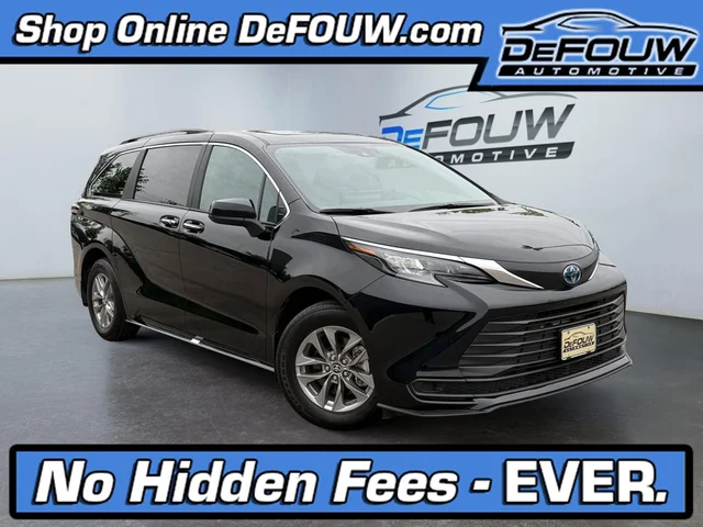 2025 TOYOTA SIENNA XLE 8-PASSENGER FWD