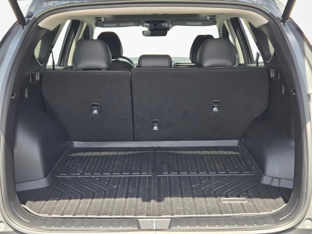 Used 2024 Gray Hyundai SEL image 8