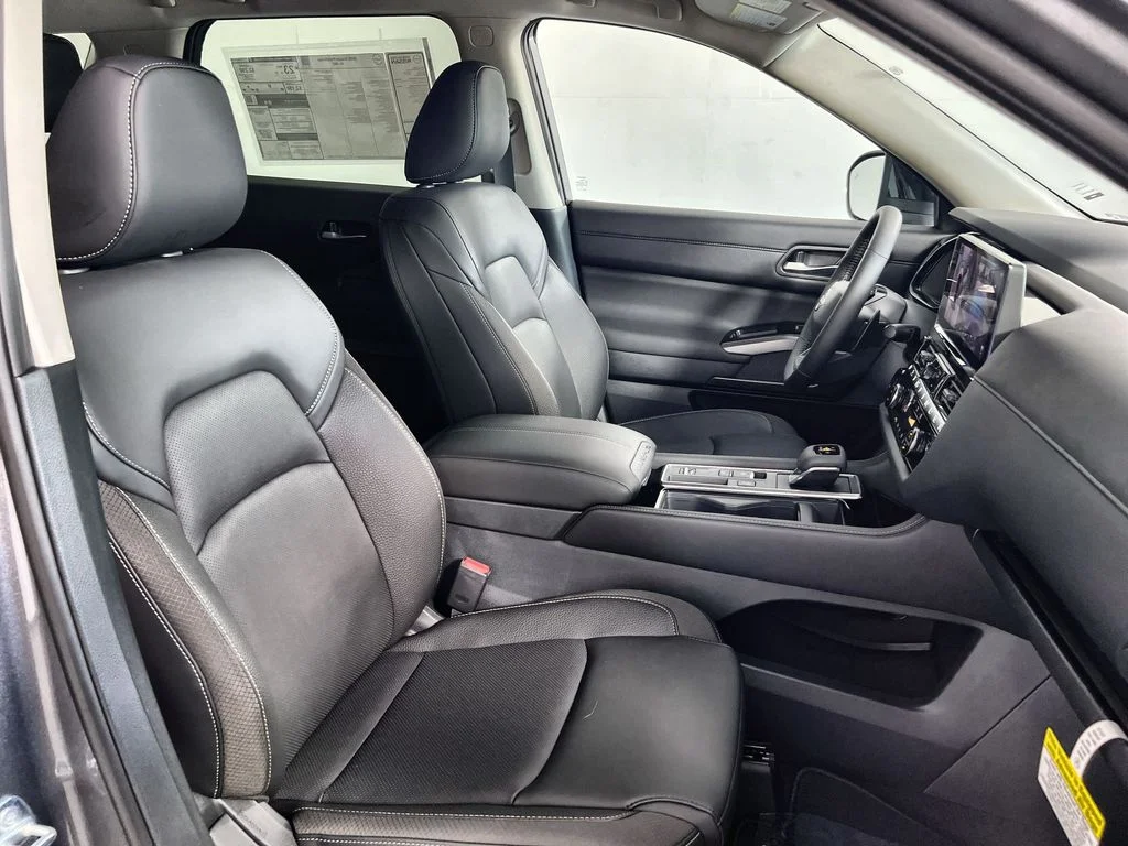 New 2026 Gun Metallic Nissan SL image 25