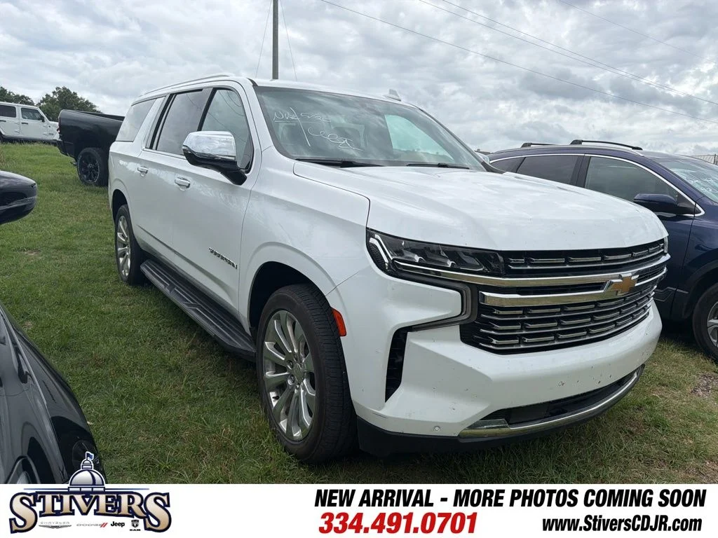 2021 Chevrolet Suburban 2WD 1500 Premier's photo