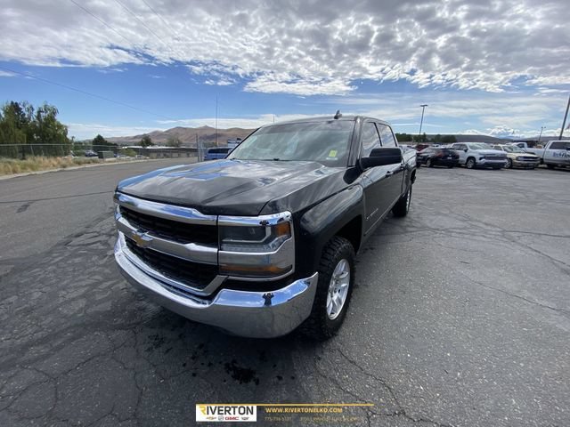 Used 2018 BLACK Chevrolet LT image 1