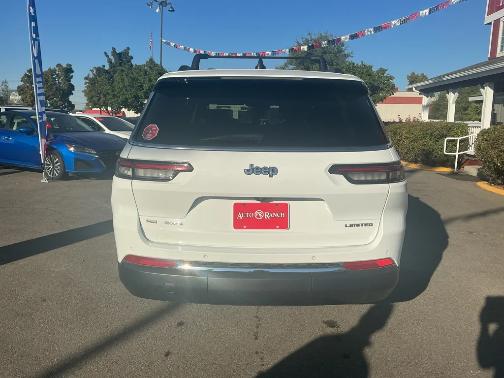 Used 2021 Bright White Clearcoat Jeep Limited image 8