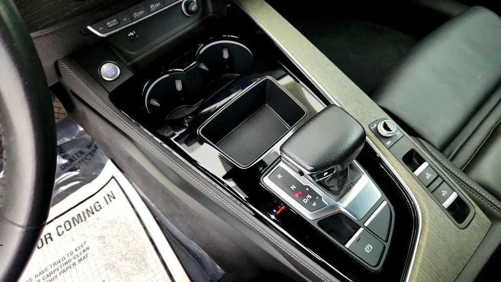 Used 2023 Mythos Black Metallic/Black Roof Audi S line Premium Plus 45 TFSI quattro w/ Nav. Pkg, B&O & Top View image 19