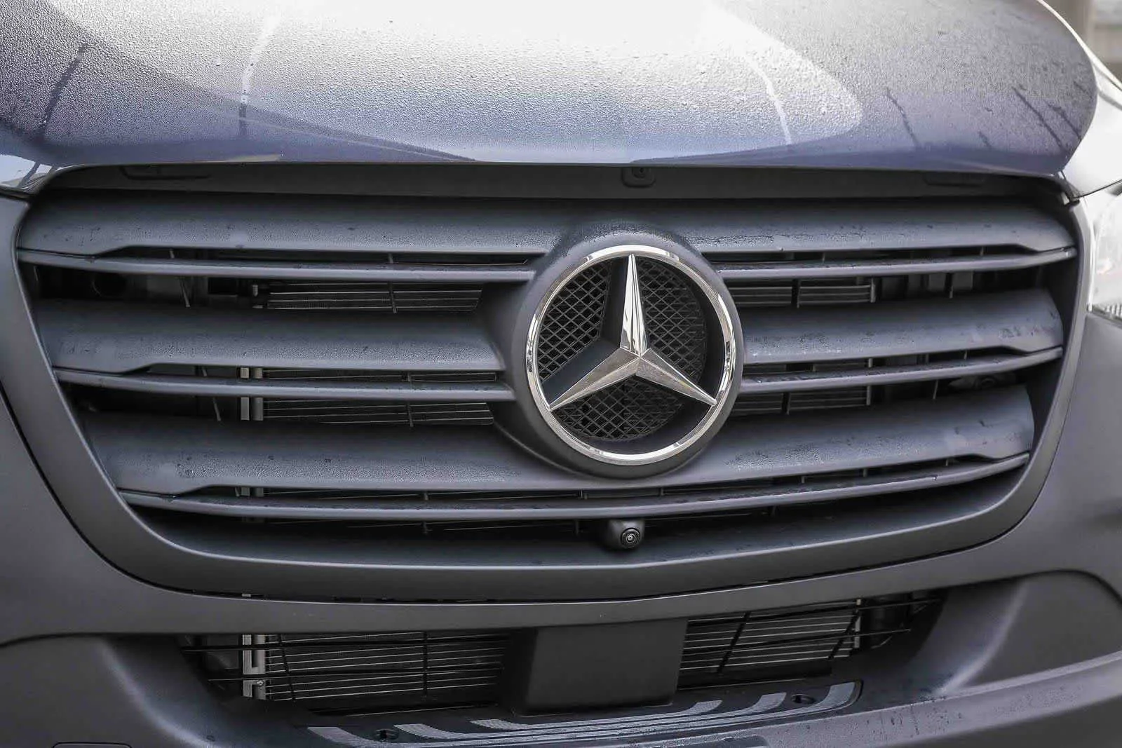New 2026 Tenorite Gray Metallic Mercedes-Benz Cargo 144WB High Roof AWD 2.0L I4 Diesel Turbo HO image 32