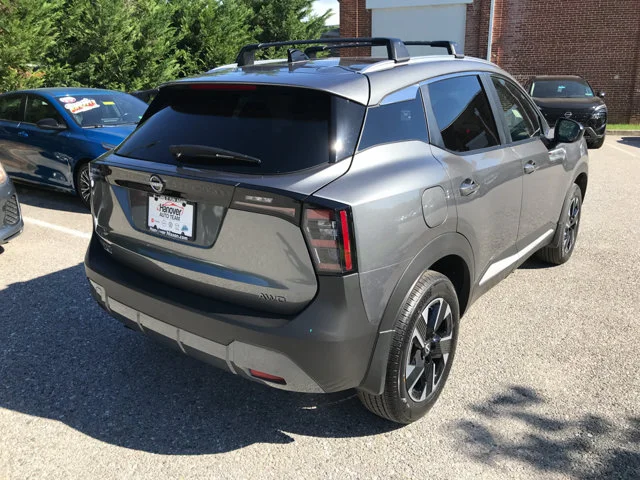 New 2027 Gun Metallic Nissan SV image 6