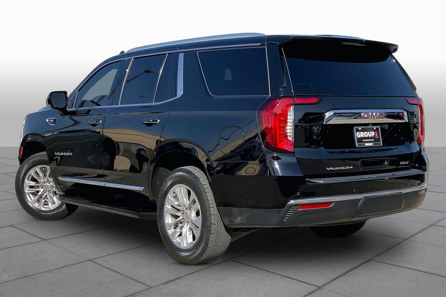 Used 2023 Onyx Black GMC SLT image 12