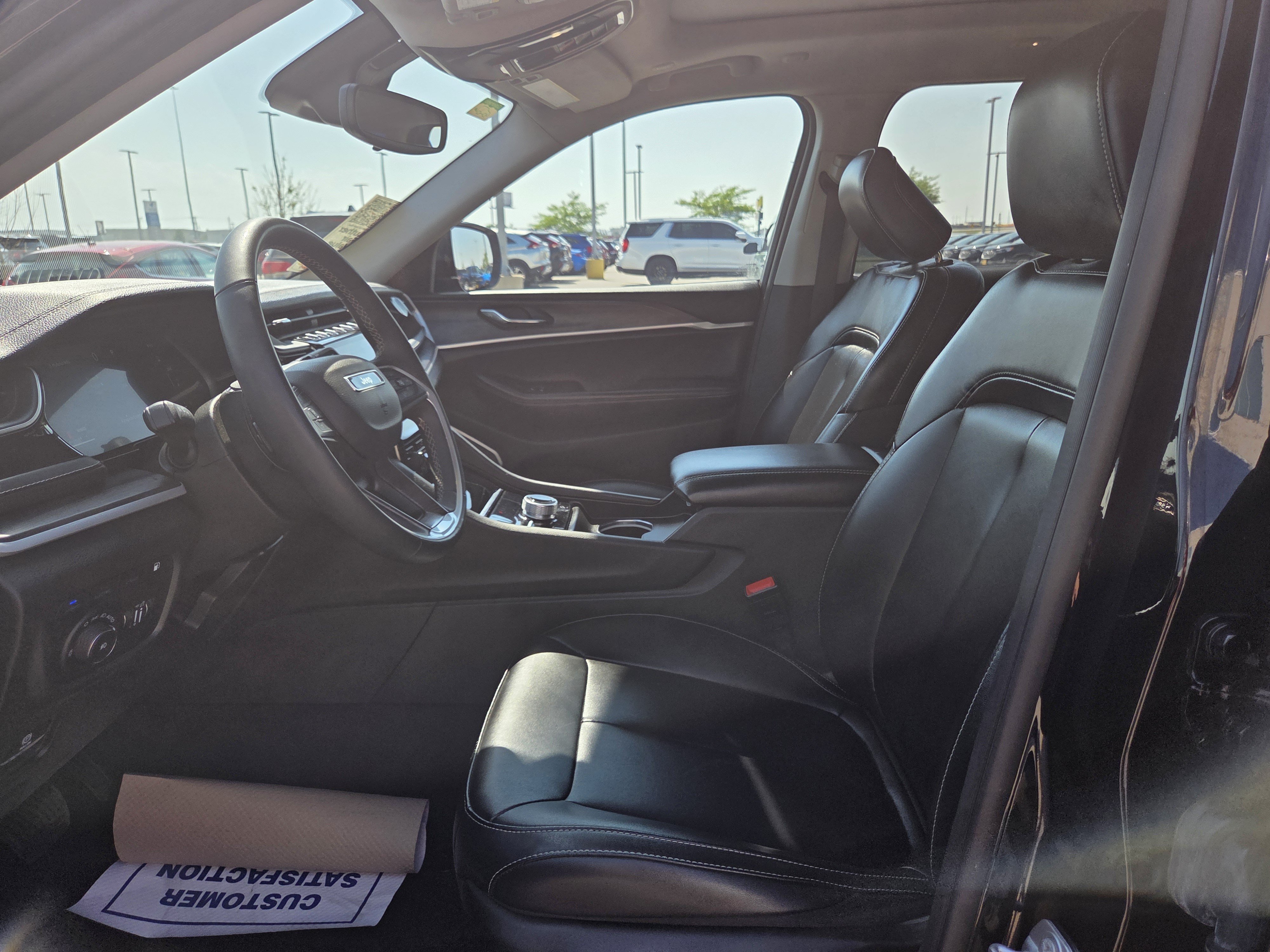 Used 2024 Diamond Black Jeep  image 15