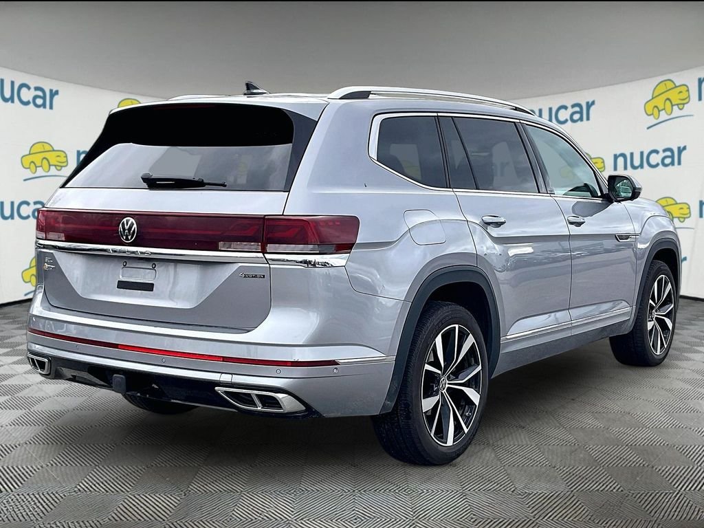Used 2024 Silver Mist Metallic Volkswagen 2.0T SEL Premium R-Line image 6