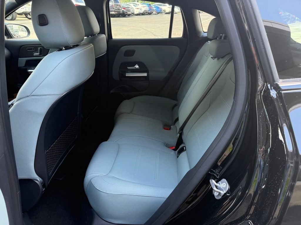 New 2026 Night Black Mercedes-Benz GLA 250 image 16