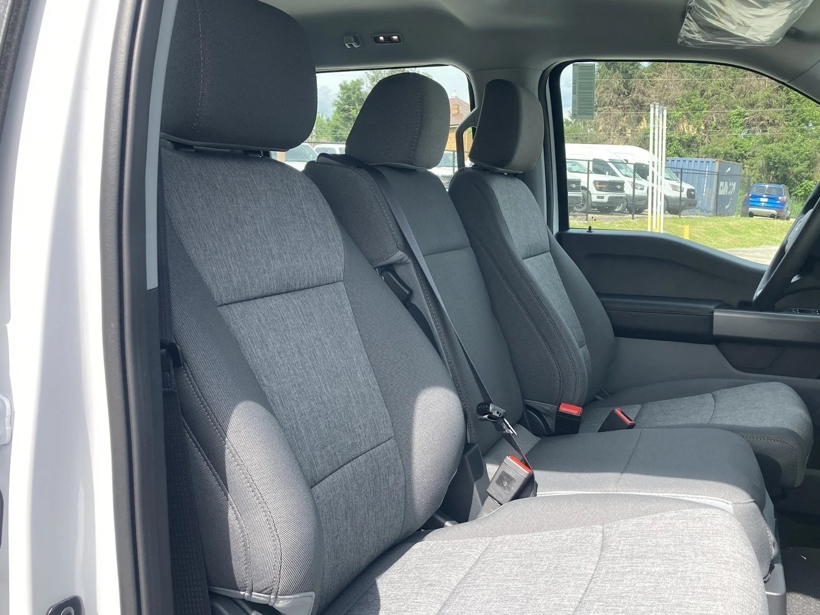 New 2026 Oxford White Ford F-350® XL image 26