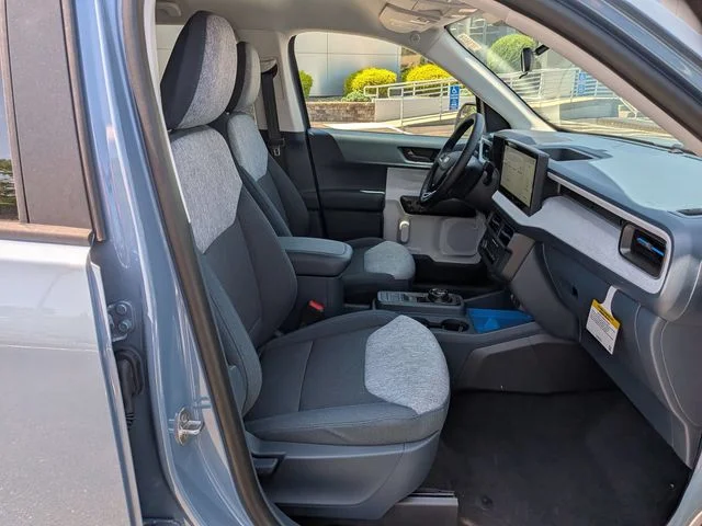 New 2026 Azure Gray Metallic Tri-Coat Ford XLT image 30