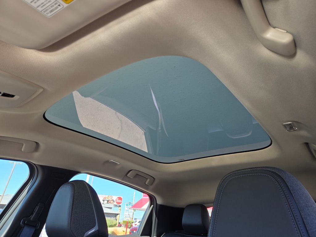 2026 Nissan LEAF Platinum+ - Photo 7