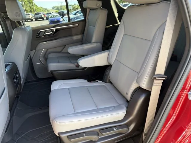 Used 2025 Radiant Red Tintcoat Chevrolet LT image 18